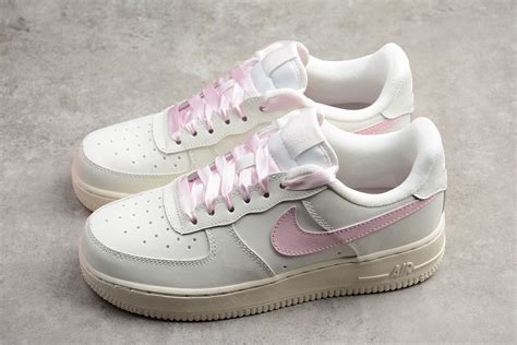 nike air force one grijs|Nike Air Force 1 .